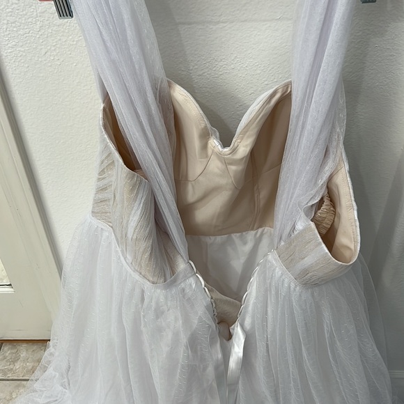 NEW White Sweetheart Lace Up Dress - Picture 13 of 17